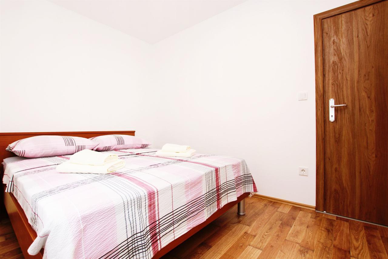 Apartment Anica Trogir Exterior photo